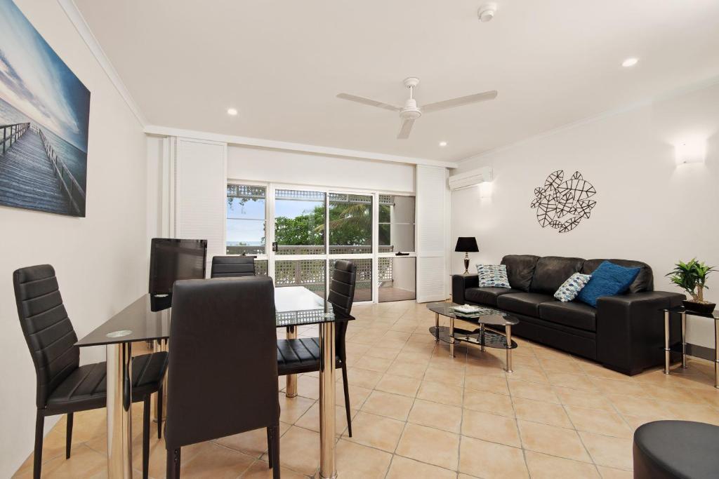 Marlin Waters Beachfront Apartments Palm Cove Zimmer foto